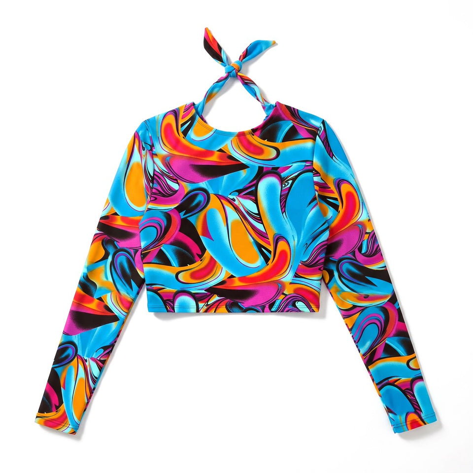 Long-sleeve crop